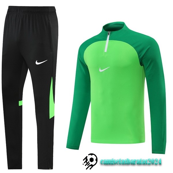 Replicas Conjunto Completo Sudadera Entrenamiento Nike 2022 2023 Verde I Negro