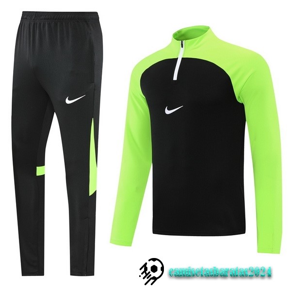 Replicas Conjunto Completo Sudadera Entrenamiento Nike 2022 2023 Verde Negro